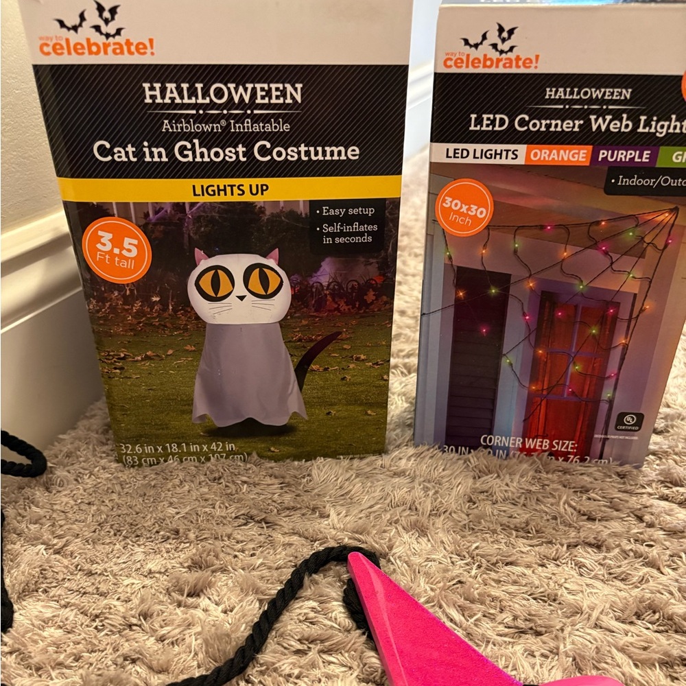 Halloween bundle. 5 pcs included